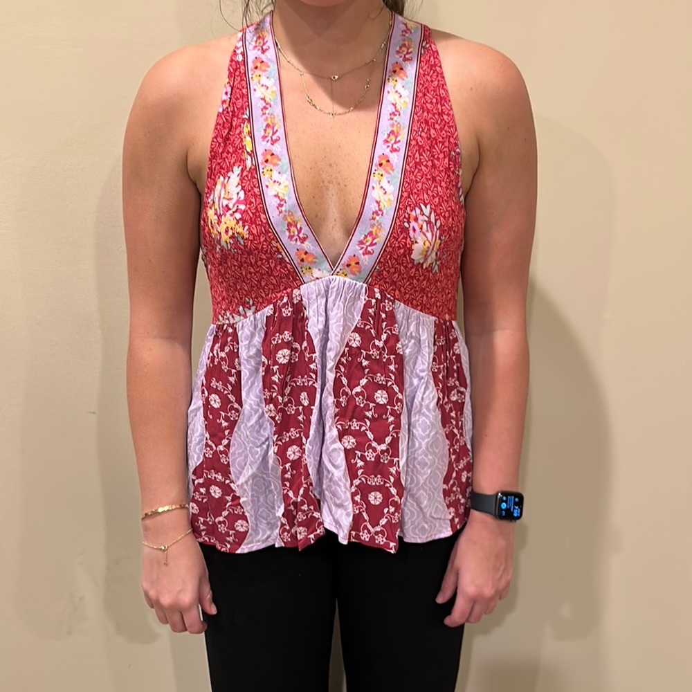 Free people pink floral pink tank top! Size small
